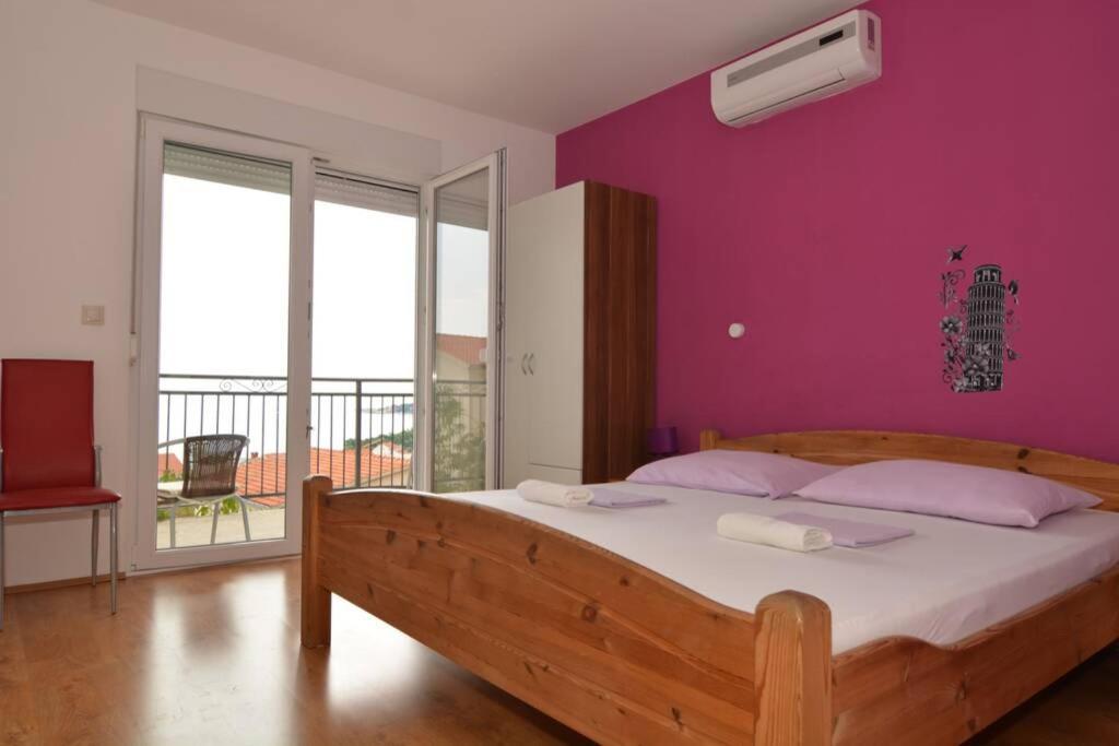 Recommendation For Small And Young Families Duće Exterior foto